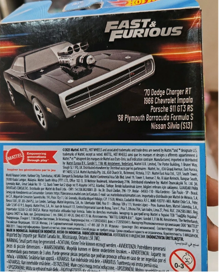 Hot Wheels 2025 Fast & Furious Pack of 5 (70 Dodge Charger RT, 1966 Chevrolet Impala, Porsche 911 Gt3 RS, 68 Plymouth Barracuda Formula S, Nissan Silvia) Multi - Color