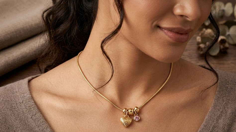 Trendy Heart Charm Necklace for Women – Elegant Gold Finish Fashion Jewellery